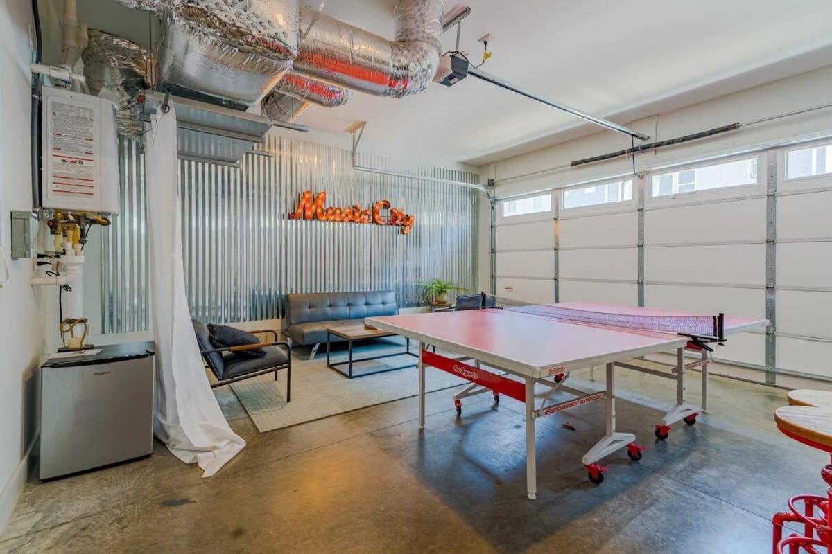 Carrie Underwood'S East Side Rooftop Game Room Нашвілл Екстер'єр фото