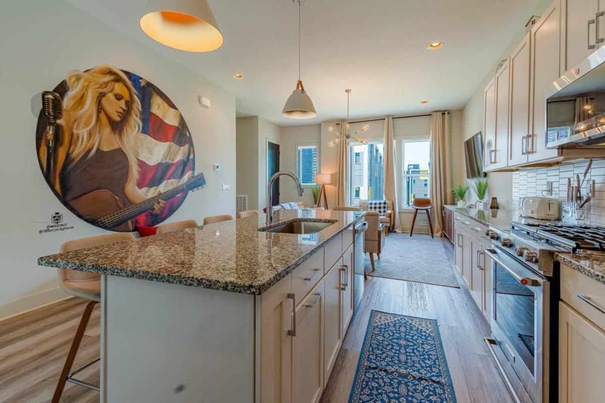 Carrie Underwood'S East Side Rooftop Game Room Нашвілл Екстер'єр фото